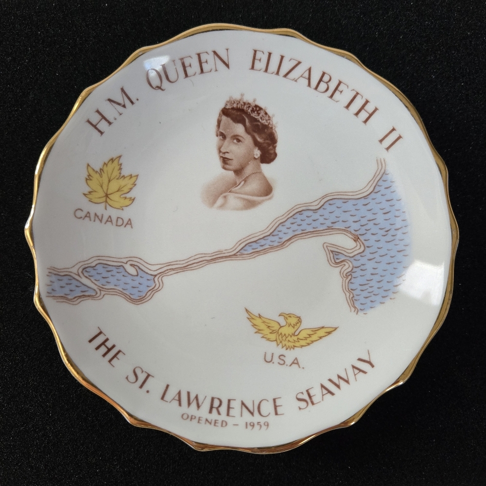St. Lawrence Seaway Opening 1959 Queen Elizabeth Commemorative Trinket Dish